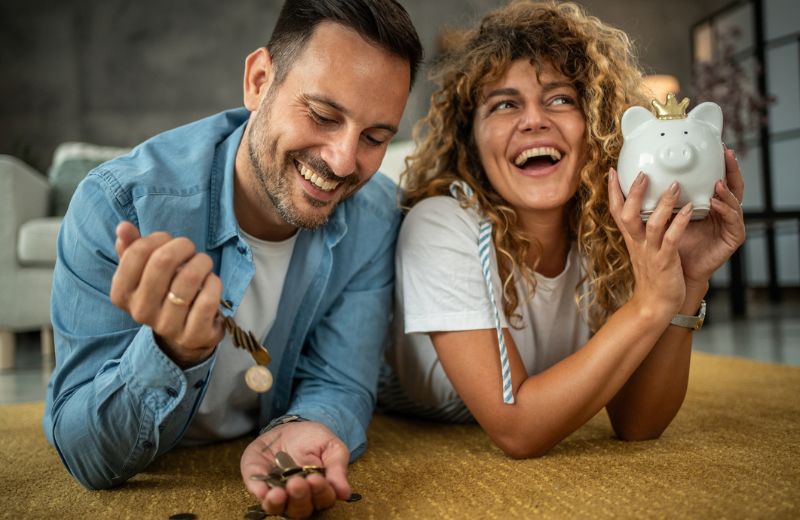 Couples savings money