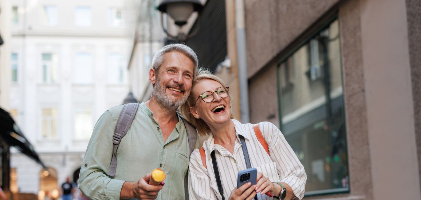 couple enjoying vacation 
